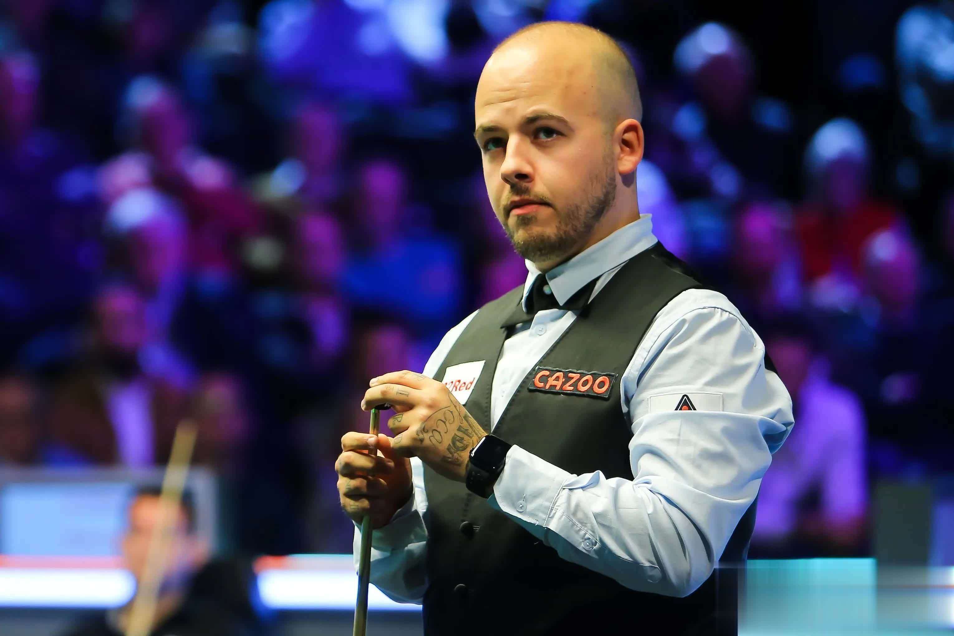 识了一位金 识了一位金