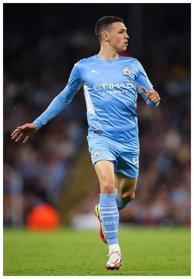 包括围绕 包括围绕