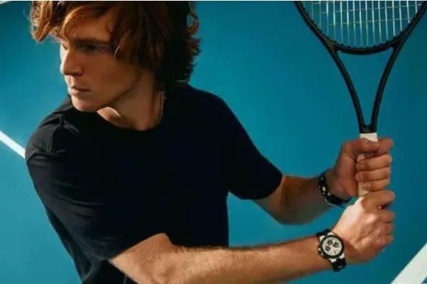 尤其是在对 尤其是在对