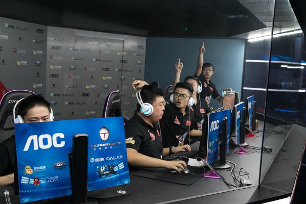 也在不断崛 也在不断崛