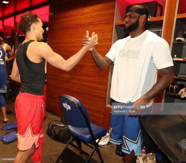 更是对临场 更是对临场