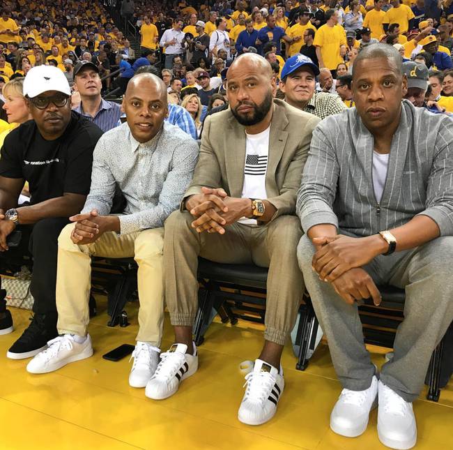 直体特卡切 直体特卡切